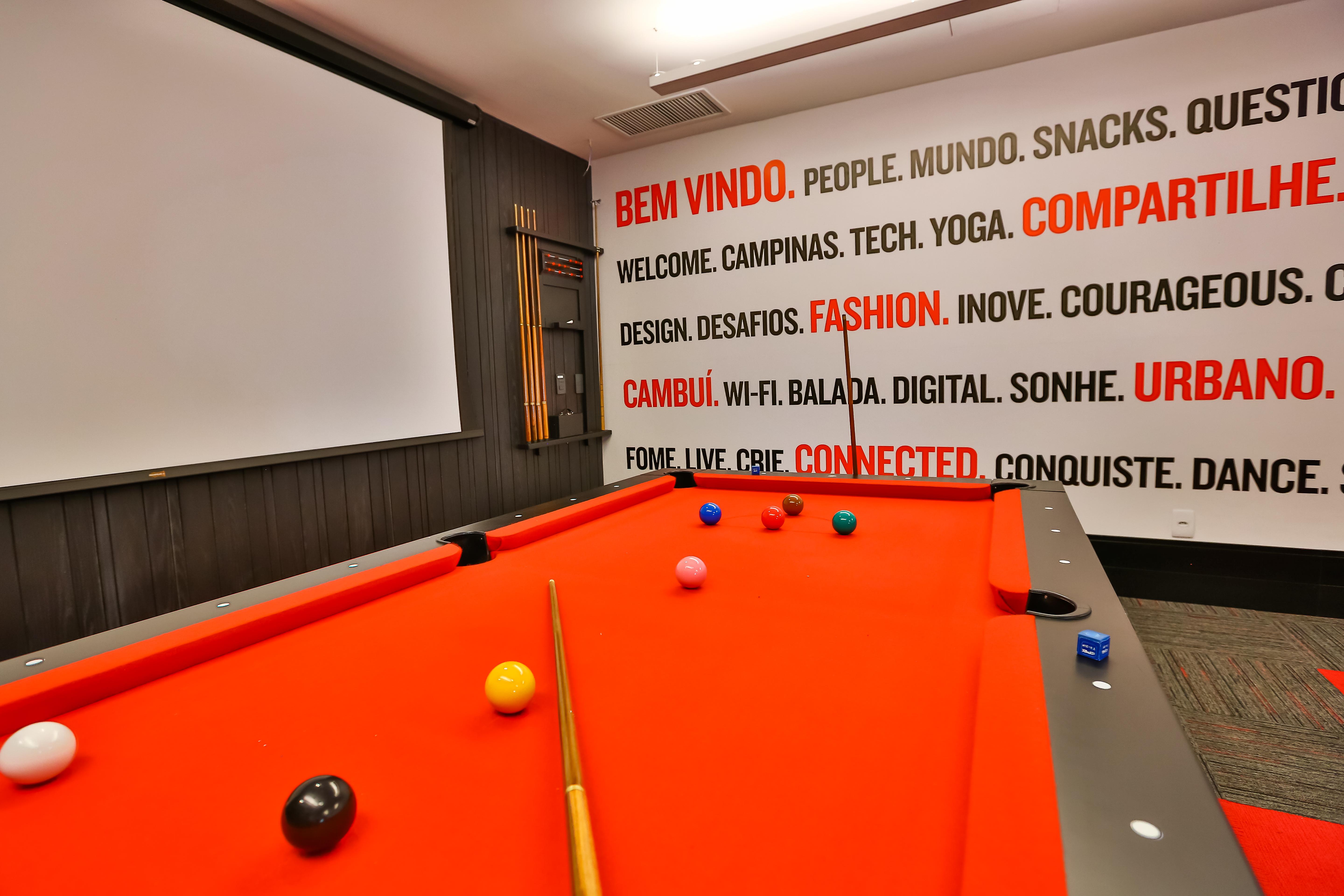 Radisson Red Campinas Hotel Campinas  Eksteriør billede A pool table at the office of a company in Portugal