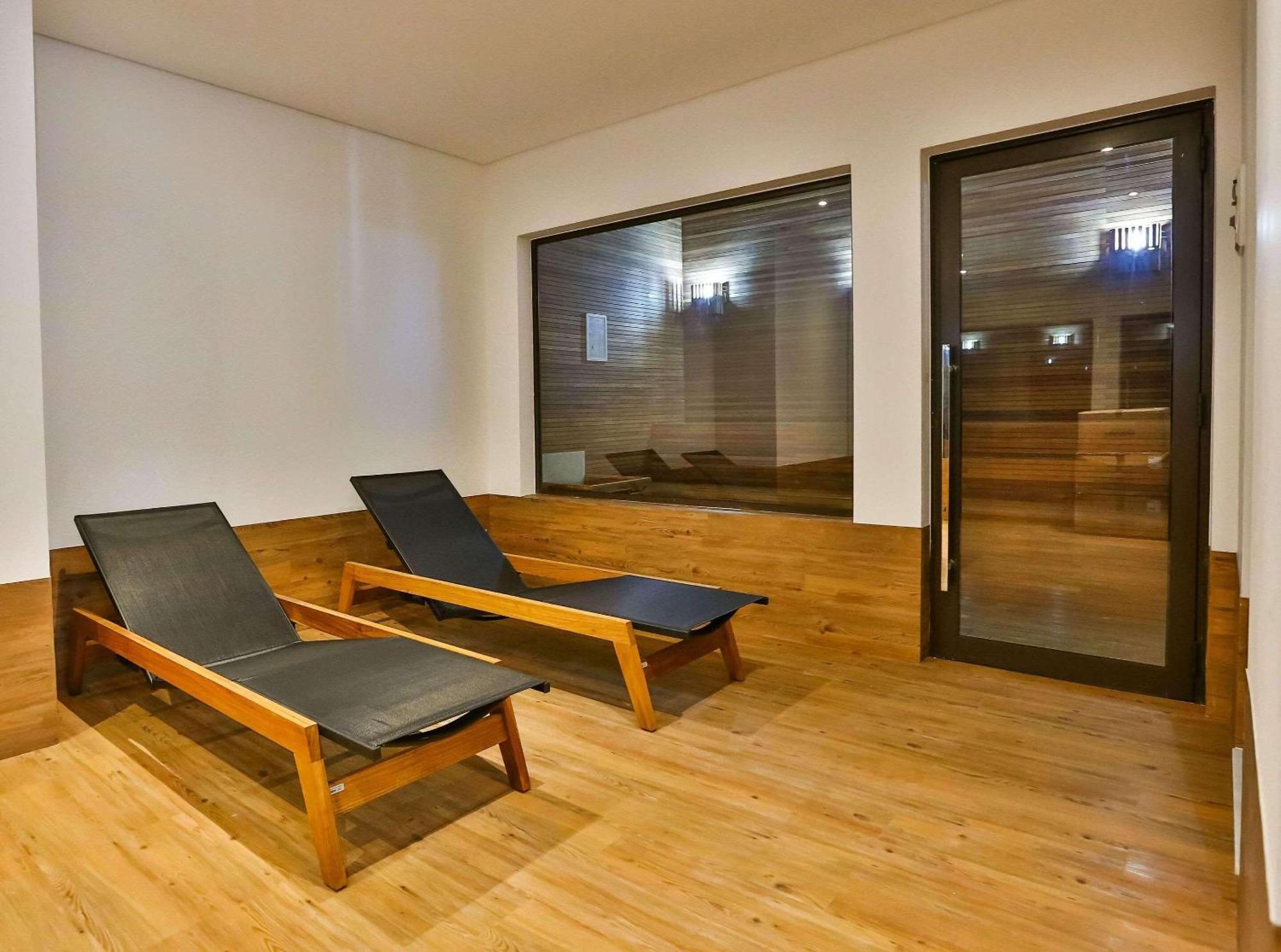 Radisson Red Campinas Hotel Campinas  Eksteriør billede A solarium