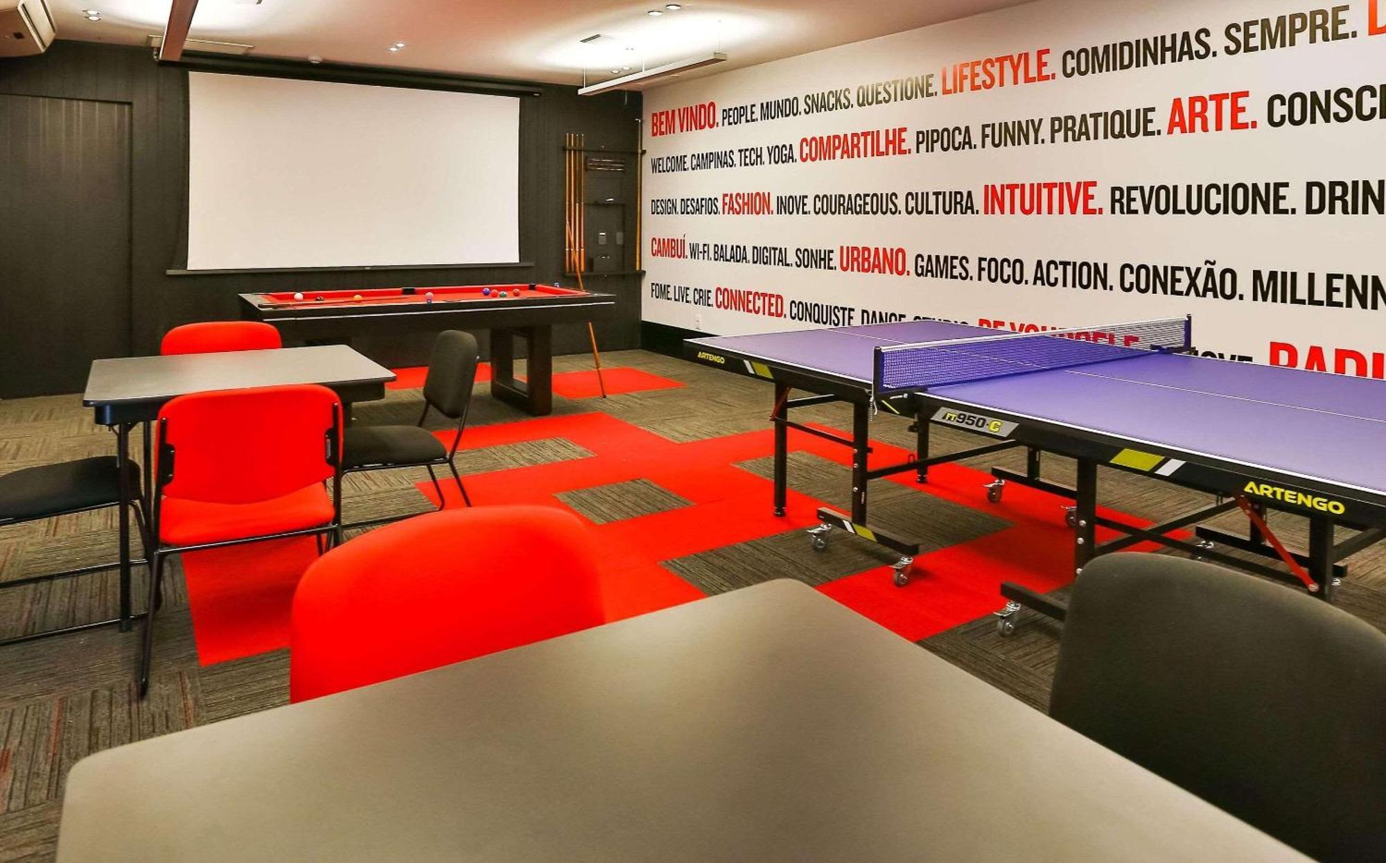 Radisson Red Campinas Hotel Campinas  Eksteriør billede The Innovation Lab