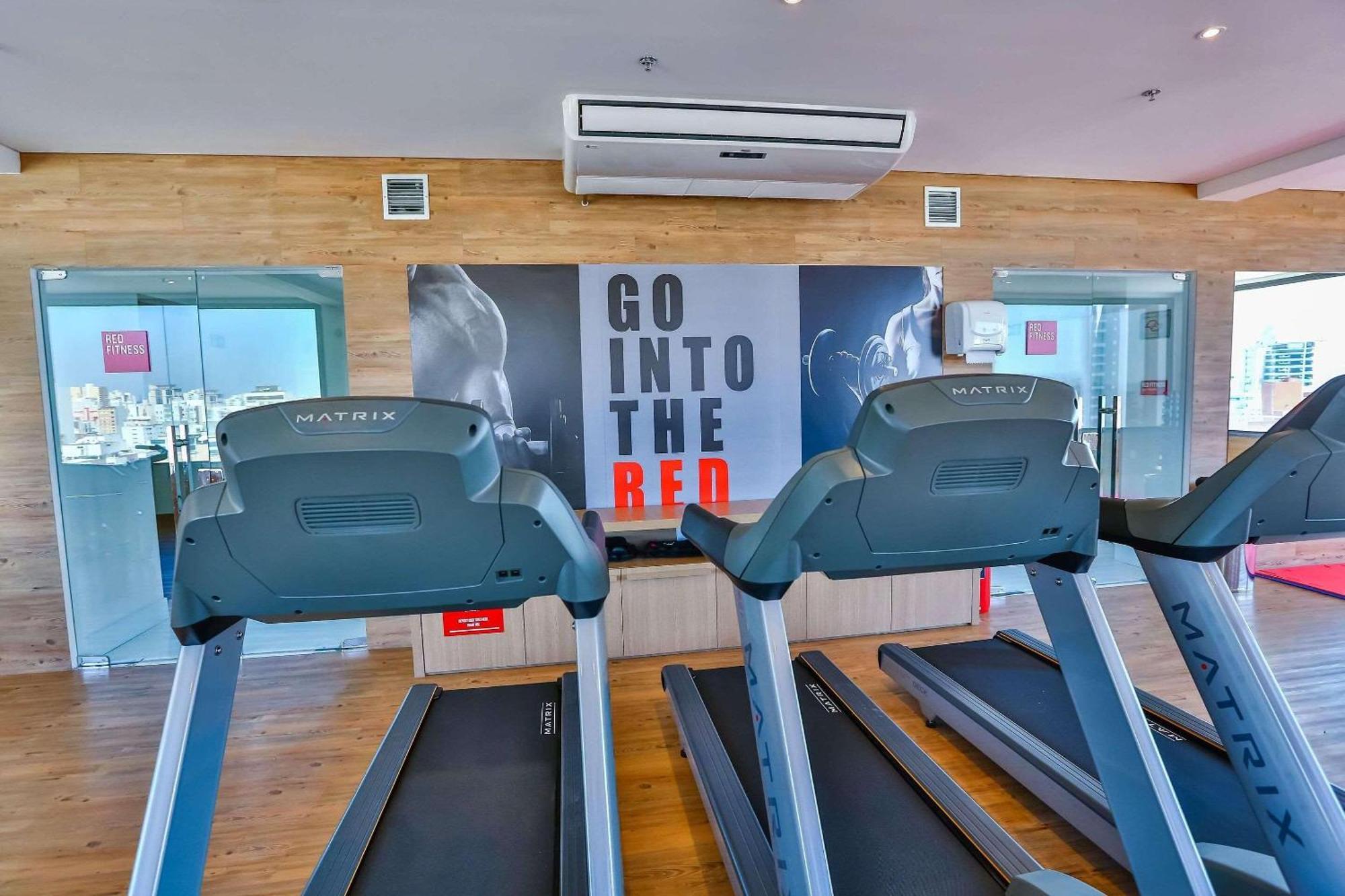 Radisson Red Campinas Hotel Campinas  Eksteriør billede Anytime Fitness in Hyderabad, India
